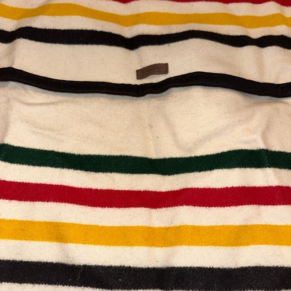 Pendleton Adult Poncho, Never Worn, No Stains 82%wool 18%cotton - Picture 2 of 9